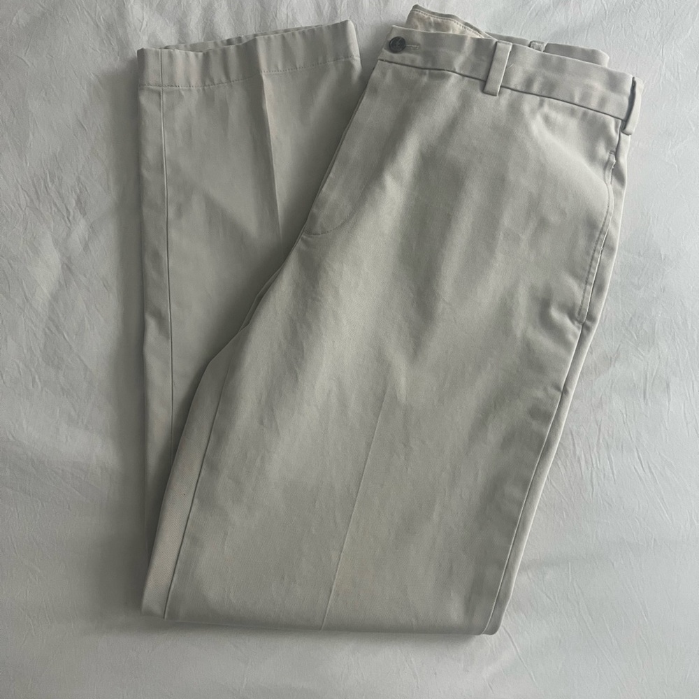 Men’s Brooks Brothers Advantage Chino Clark 346 Khaki pants. W35xL32